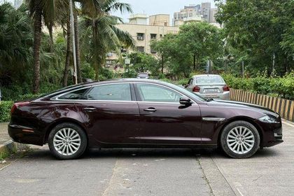 2016 Jaguar XJ 3.0L Portfolio