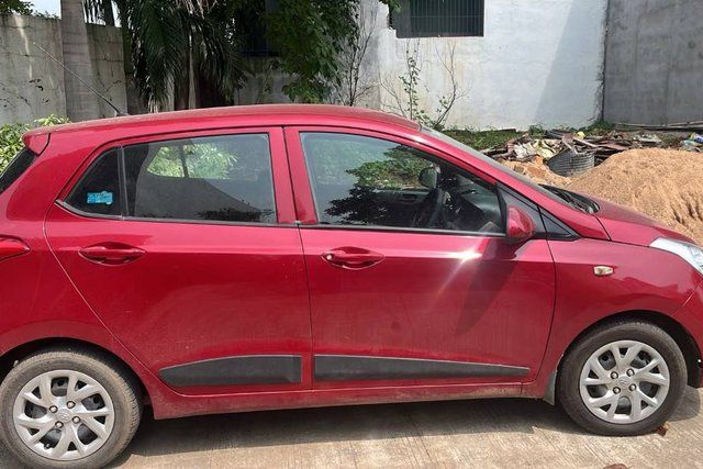 Second-hand 2017 Hyundai Grand i10 मैग्ना for sale in Raipur