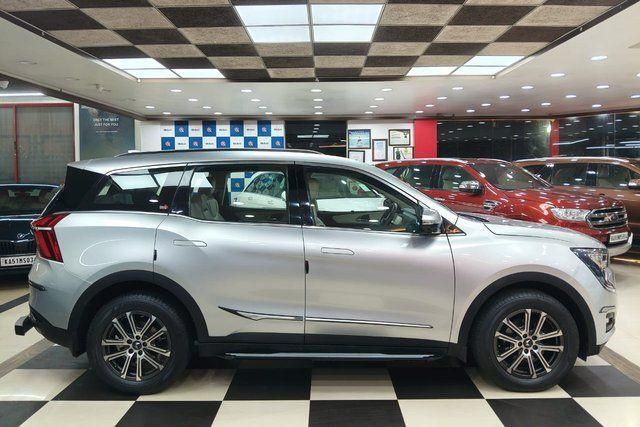 Second-hand 2023 Mahindra XUV700 AX7 7Str AT for sale in Bangalore