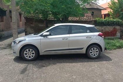 2016 Hyundai i20 स्पोर्टज़ 1.2
