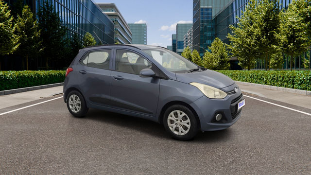Hyundai Grand i10 स्पोर्टज़ Second-hand 2015 Hyundai Grand i10 स्पोर्टज़ for sale in Pune