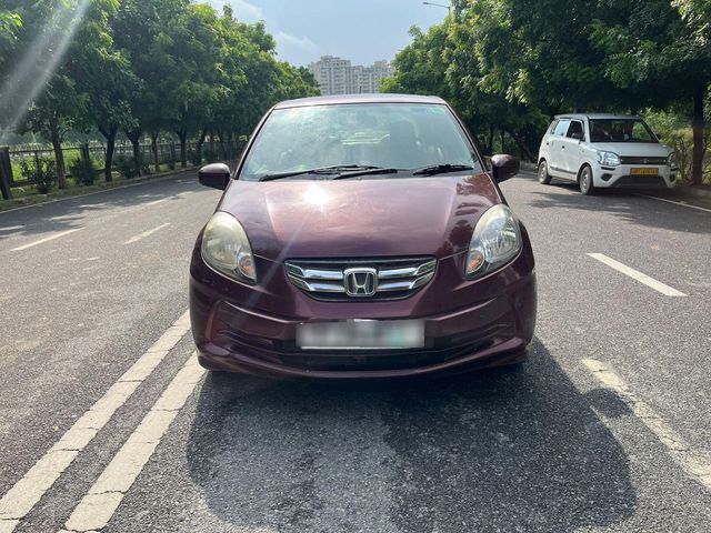 Second-hand 2013 Honda Amaze S i-Vtech for sale in Noida