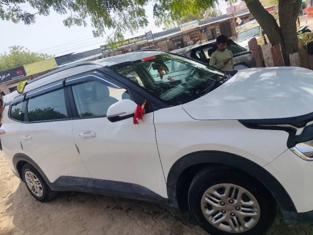 Kia Carens Prestige Second-hand 2024 Kia Carens Prestige for sale in Barmer