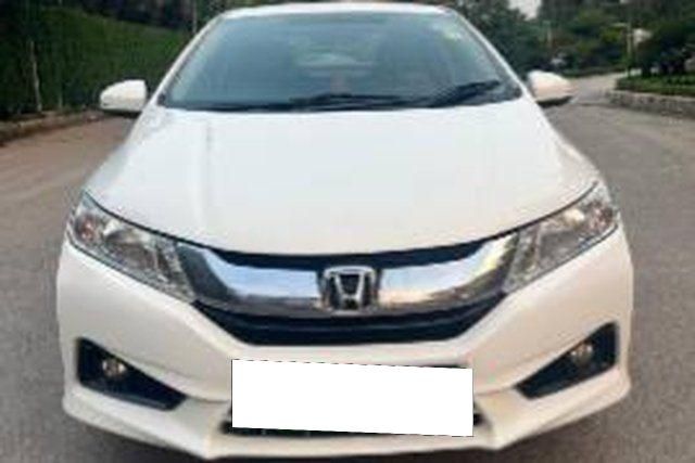 Second-hand 2015 Honda City i VTEC CVT वीएक्स for sale in New Delhi
