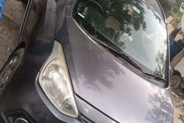 Hyundai Grand i10 Magna Second-hand 2014 Hyundai Grand i10 Magna for sale in Faridabad