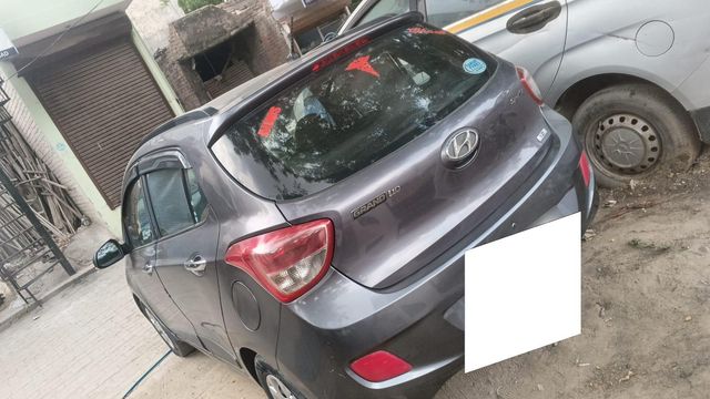 Second-hand 2014 Hyundai Grand i10 Magna for sale in Faridabad