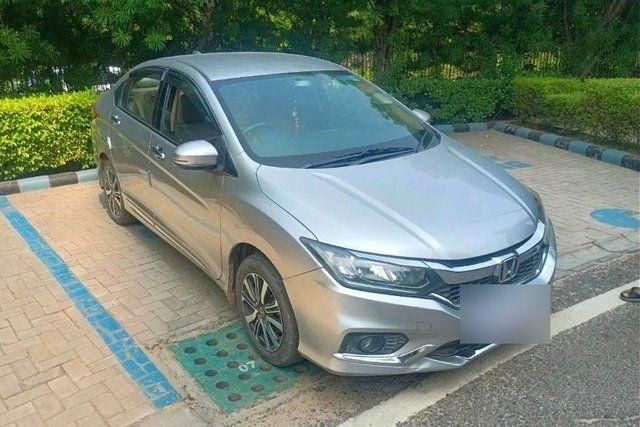 Honda City i-VTEC CVT वी Second-hand 2018 Honda City i-VTEC CVT वी for sale in Gurgaon
