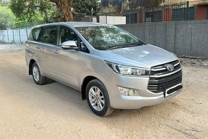 2017 Toyota Innova Crysta 2.8 GX AT BSIV