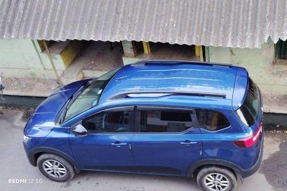 2023 Renault Triber RXT बीएस6