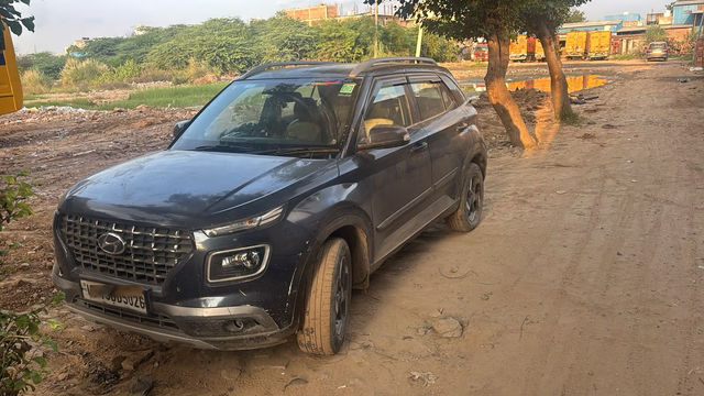 Hyundai Venue एसएक्स डीजल बीएस4 Second-hand 2020 Hyundai Venue एसएक्स डीजल बीएस4 for sale in Gurgaon