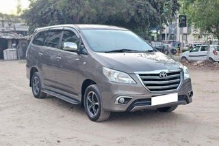 Used 2.5 GX (Diesel) 7 Seater BS IV