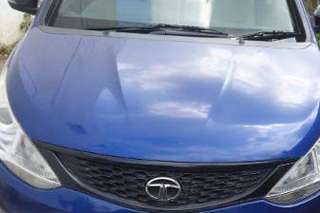 Tata Zest Revotron 1.2 एक्सटी Second-hand 2015 Tata Zest Revotron 1.2 एक्सटी for sale in Dehradun