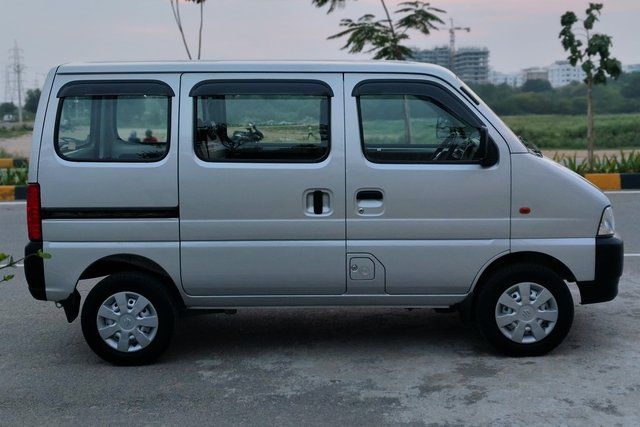 Maruti Suzuki Eeco 5 सीटर एसी Second-hand 2024 Maruti Suzuki Eeco 5 सीटर एसी for sale in Hyderabad