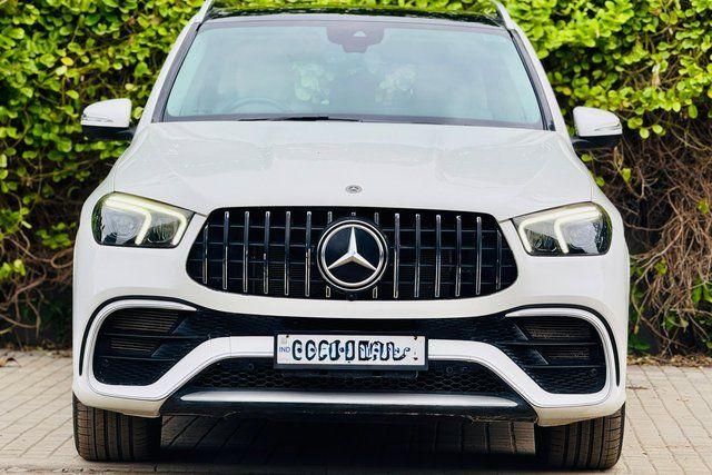 Mercedes-Benz GLE 300d 4मैटिक Second-hand 2023 Mercedes-Benz GLE 300d 4मैटिक for sale in Ahmedabad