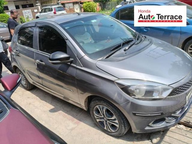 Tata Tiago XZ Second-hand 2019 Tata Tiago XZ for sale in Kanpur
