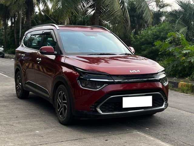 Second-hand 2023 Kia Carens Luxury Plus DCT for sale in Mumbai