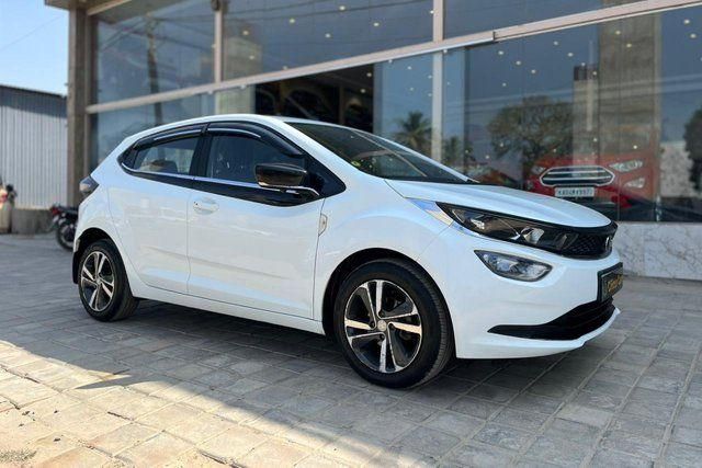 Tata Altroz XZ Diesel BSVI Second-hand 2020 Tata Altroz XZ Diesel BSVI for sale in Bangalore
