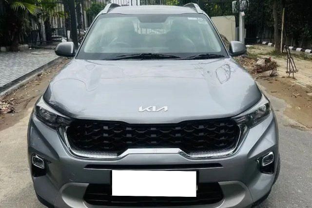 Kia Sonet 1.5 HTK Plus Diesel AT Second-hand 2021 Kia Sonet 1.5 HTK Plus Diesel AT for sale in Ludhiana