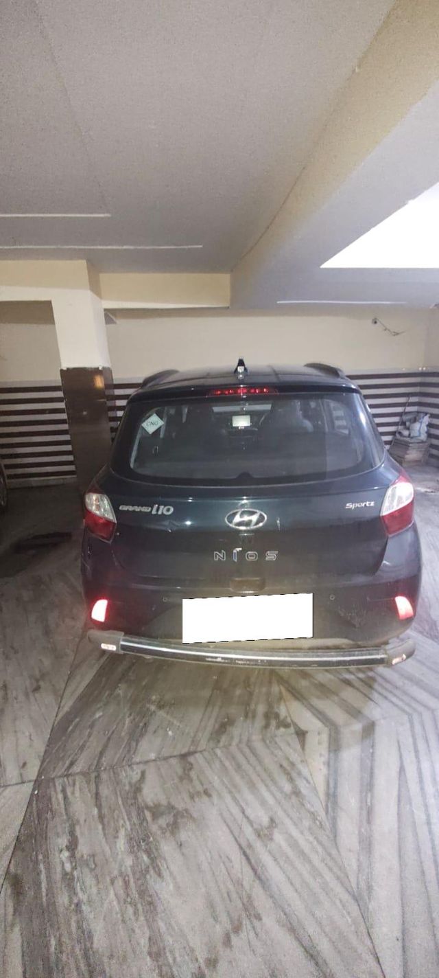 Hyundai Grand i10 Nios Sportz CNG Second-hand 2022 Hyundai Grand i10 Nios Sportz CNG for sale in New Delhi