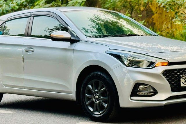 Hyundai i20 1.2 एस्टा Second-hand 2018 Hyundai i20 1.2 एस्टा for sale in New Delhi
