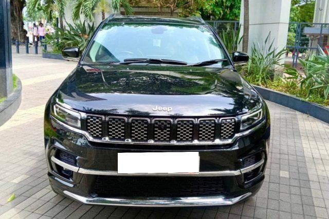 Jeep Meridian ओवरलैंड 4x4 एटी Second-hand 2023 Jeep Meridian ओवरलैंड 4x4 एटी for sale in Bangalore