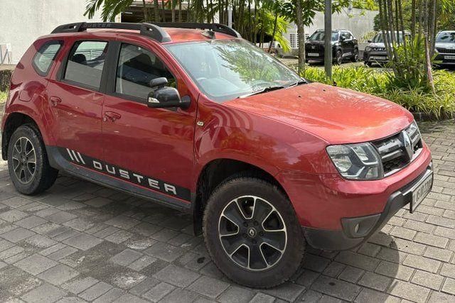 Renault Duster पेट्रोल RXS CVT Second-hand 2017 Renault Duster पेट्रोल RXS CVT for sale in Ernakulam