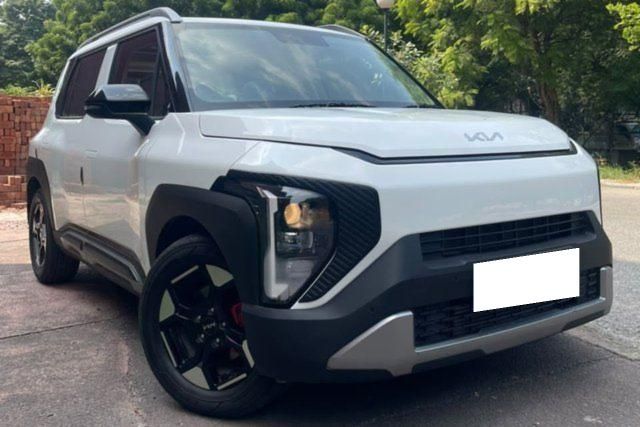 Kia Syros HTK Plus Turbo Second-hand 2025 Kia Syros HTK Plus Turbo for sale in New Delhi