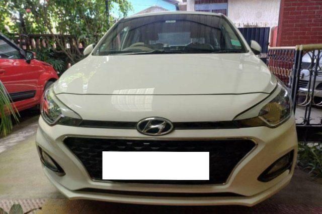 Hyundai i20 Sportz Plus Second-hand 2020 Hyundai i20 Sportz Plus for sale in Kamrup
