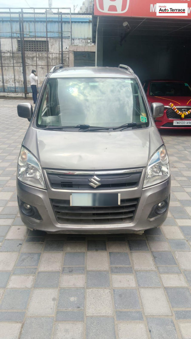 Second-hand 2015 Maruti Suzuki Wagon R VXI for sale in Chennai