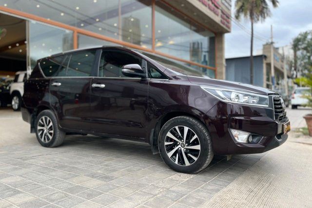 Toyota Innova Crysta 2.8 GX AT 8S BSIV Second-hand 2019 Toyota Innova Crysta 2.8 GX AT 8S BSIV for sale in Bangalore