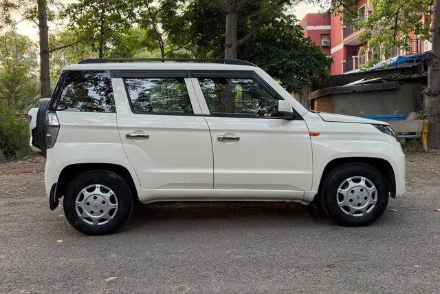 Mahindra XUV300 W6 Diesel Sunroof BSVI Second-hand 2022 Mahindra XUV300 W6 Diesel Sunroof BSVI for sale in New Delhi
