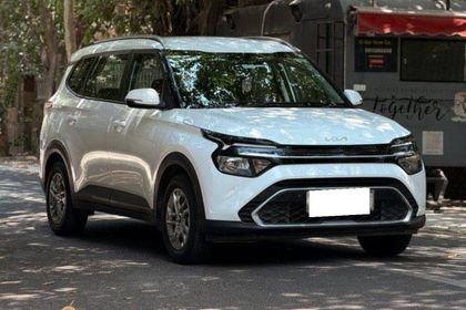 2023 Kia Carens Premium Diesel iMT