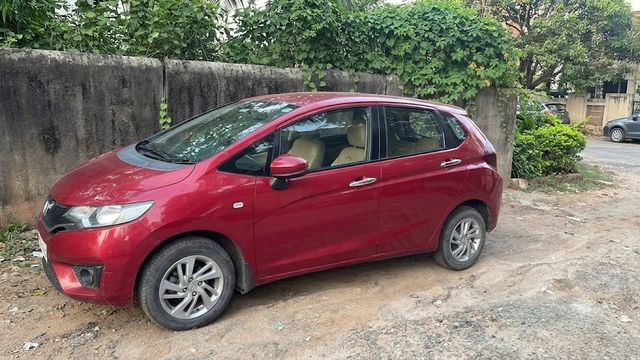 Second-hand 2019 Honda Jazz वी for sale in Vadodara