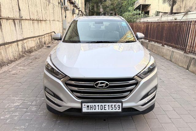 Second-hand 2018 Hyundai Tucson 2.0 Dual VTVT 2WD AT GL for sale in Thane