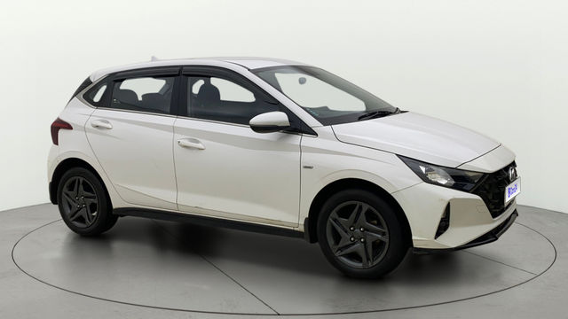 Second-hand 2023 Hyundai i20 Sportz IVT for sale in Mumbai
