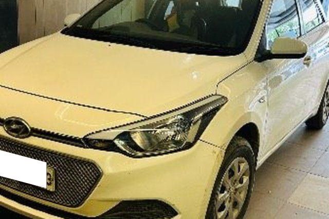 Second-hand 2015 Hyundai i20 1.2 Anniversary Edition for sale in Gurgaon