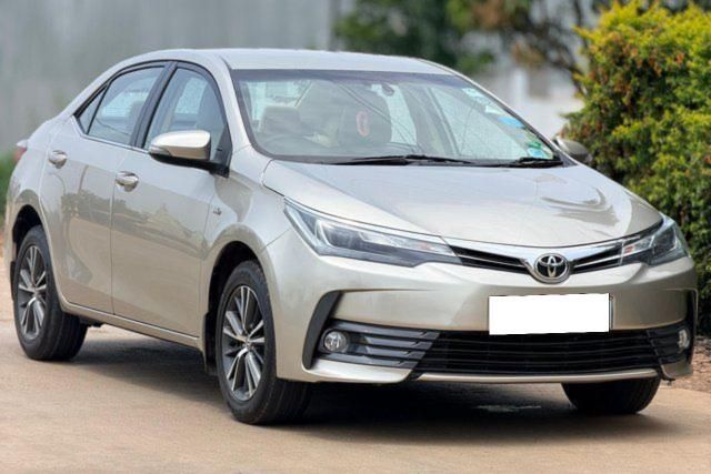 Toyota Corolla Altis VL AT Second-hand 2017 Toyota Corolla Altis VL AT for sale in Kolhapur