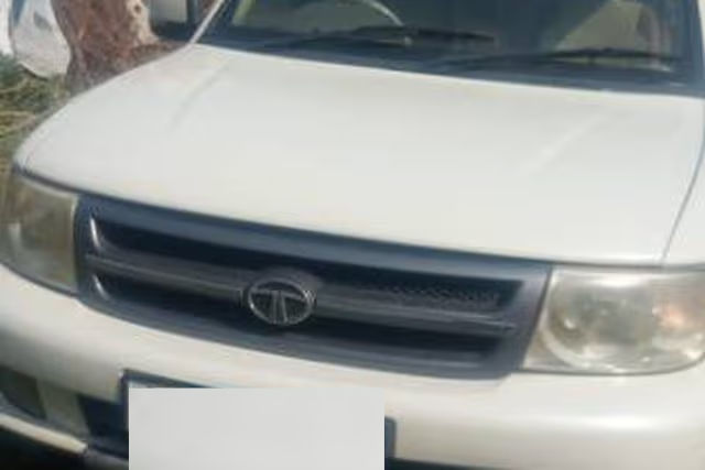 Tata Safari Dicor EX 4X2 BS IV Second-hand 2012 Tata Safari Dicor EX 4X2 BS IV for sale in Pune