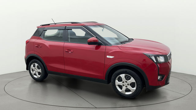 Mahindra XUV300 W6 AMT Sunroof बीएस6 Second-hand 2022 Mahindra XUV300 W6 AMT Sunroof बीएस6 for sale in Bangalore