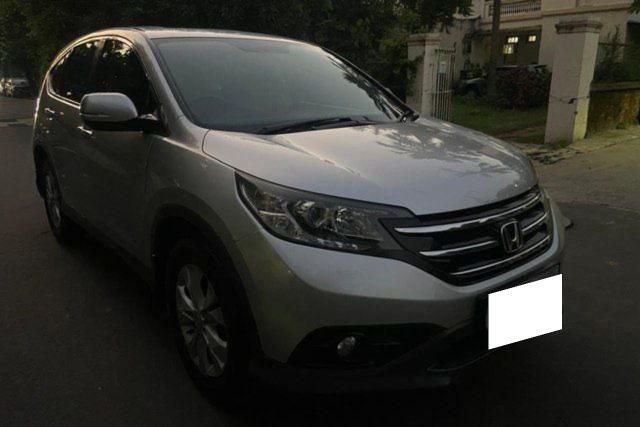 Honda CR-V 2.4L 4WD AT Second-hand 2018 Honda CR-V 2.4L 4WD AT for sale in Ahmedabad