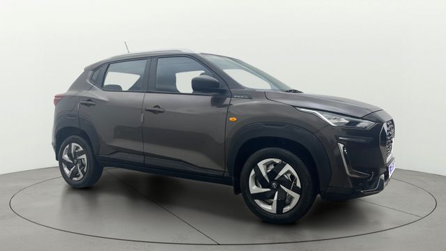 Nissan Magnite एक्सई Second-hand 2023 Nissan Magnite एक्सई for sale in Bangalore