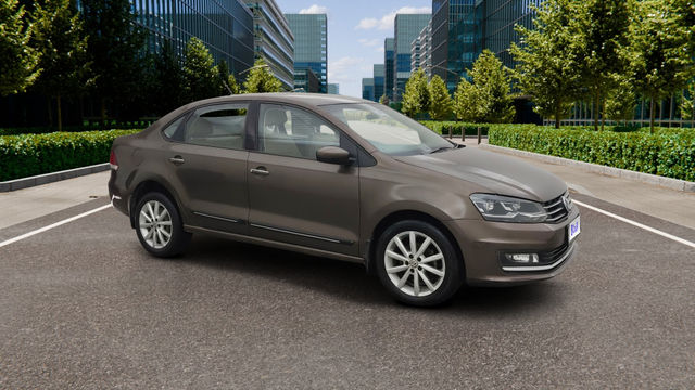 Second-hand 2018 Volkswagen Vento 1.2 Highline Plus AT 16 Alloy for sale in Pune