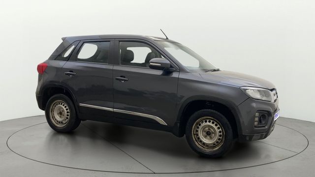 Maruti Suzuki Vitara Brezza एलएक्सआई Second-hand 2022 Maruti Suzuki Vitara Brezza एलएक्सआई for sale in Hyderabad
