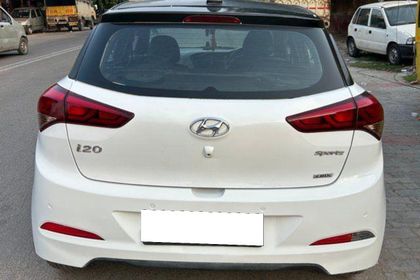 2015 Hyundai i20 Sportz Option 1.4 CRDi