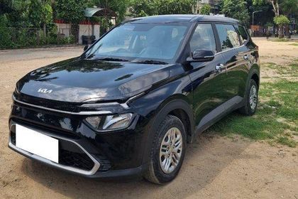 2025 किया केरेंस Premium Opt