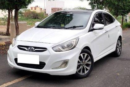 2013 Hyundai Verna 1.6 SX CRDi (O)