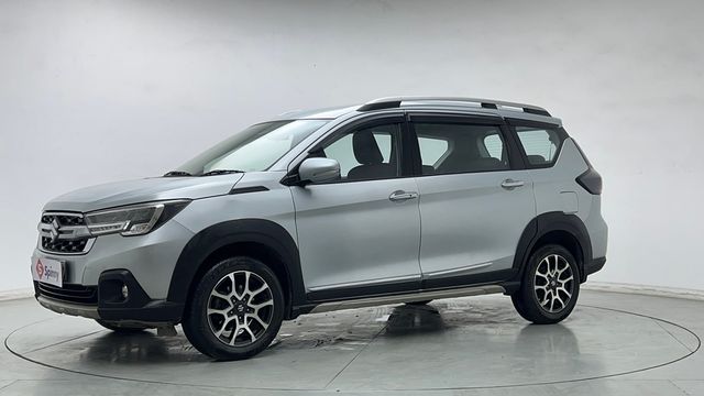Second-hand 2023 Maruti Suzuki XL6 Zeta AT for sale in New Delhi