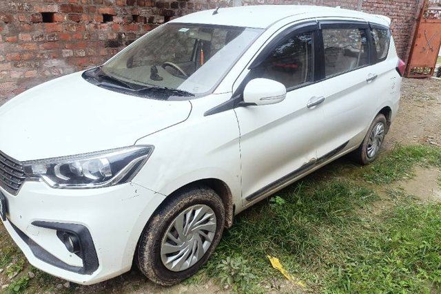 Maruti Suzuki Ertiga वीएक्सआई एटी Second-hand 2020 Maruti Suzuki Ertiga वीएक्सआई एटी for sale in Robertsganj