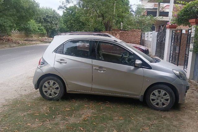 Second-hand 2012 Honda Brio S MT for sale in Greater Noida