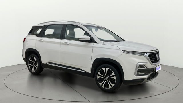 Second-hand 2022 MG Hector Sharp CVT for sale in Bangalore